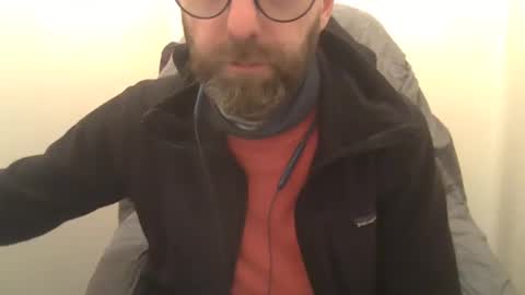 Snapshot of geon2xx chatting on January 2025 09:19:01 PM Geon online show from January 2025 09:19:01 PM