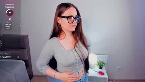 Snapshot of georgannbussy chatting on March 2026 06:12:01 PM Julia online show from March 2026 06:12:01 PM