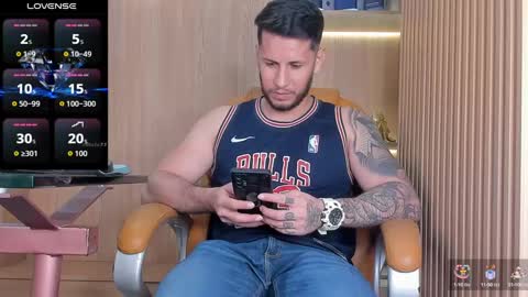 George online show from September 2025 10:00:01 PM