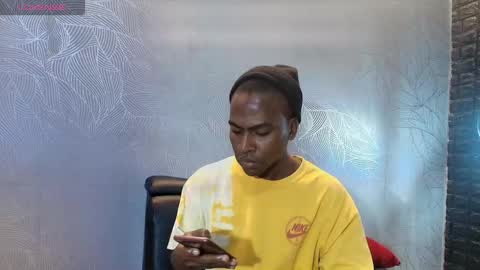 Snapshot of george_lancee chatting on October 2025 03:24:02 AM G E O R G E online show from October 2025 03:24:02 AM