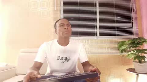 G E O R G E online show from November 2025 03:53:02 AM