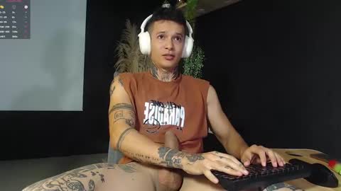 Snapshot of george_prince2 chatting on March 2025 02:41:01 AM independent model online show from March 2025 02:41:01 AM