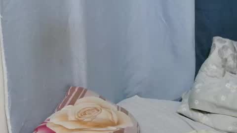 georgeous_kimberly online show from November 2025 02:43:01 AM
