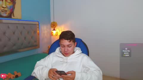 GEORGE online show from January 2025 10:09:01 PM