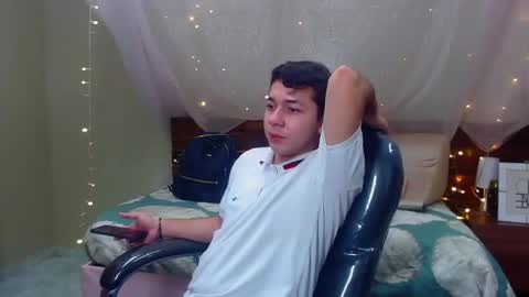 GEORGE online show from February 2025 03:54:01 AM