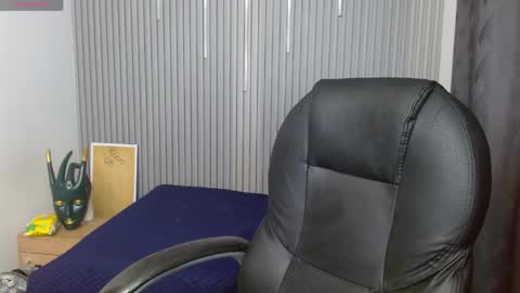 GEORGE online show from April 2026 03:18:02 AM