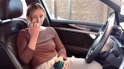 Melissa online show from April 2026 02:29:01 PM