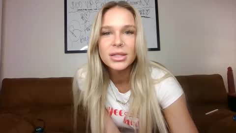 Snapshot of georgiawildxo chatting on February 2025 01:23:02 AM georgiawildxo online show from February 2025 01:23:02 AM