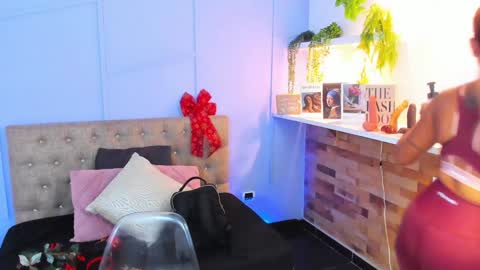 Snapshot of georgina_coule chatting on December 2024 12:07:02 PM Georgina Coule online show from December 2024 12:07:02 PM