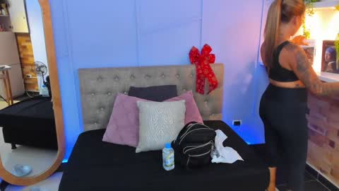 Snapshot of georgina_coule chatting on December 2024 06:23:02 PM Georgina Coule online show from December 2024 06:23:02 PM