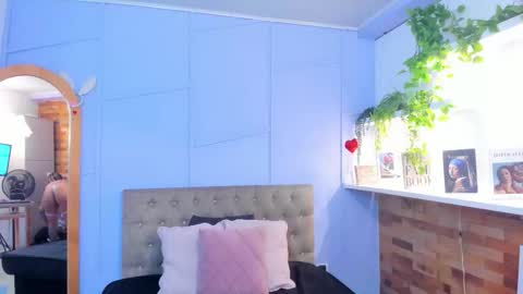 Georgina Coule online show from January 2026 02:00:01 PM