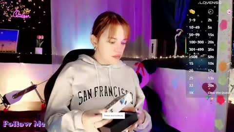 Snapshot of georgina_moschino chatting on July 2026 05:12:02 AM georgina_moschino online show from July 2026 05:12:02 AM