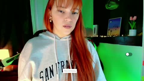 Snapshot of georgina_moschino chatting on July 2026 05:22:01 AM georgina_moschino online show from July 2026 05:22:01 AM