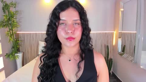 GeorginaReyes  online show from September 2025 10:53:01 PM