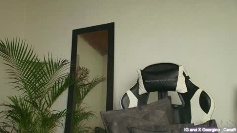 Snapshot of georgino_cavalli chatting on September 2025 04:48:02 AM Peter Mike online show from September 2025 04:48:02 AM