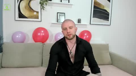 Snapshot of gerard_finbar chatting on February 2025 06:56:01 AM Gerard Finbar online show from February 2025 06:56:01 AM