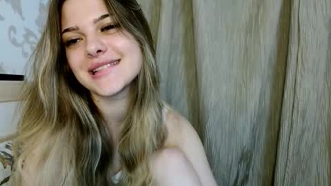 Snapshot of gerda_bloempje chatting on November 2025 01:33:02 PM Gerda online show from November 2025 01:33:02 PM