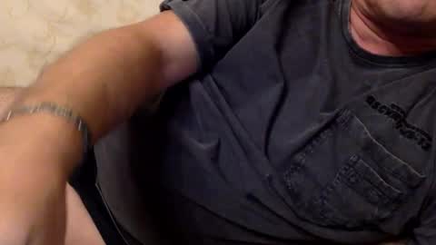 germangay32 online show from November 2025 07:27:02 PM