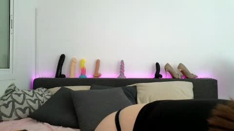 Nadine online show from February 2025 05:14:01 PM