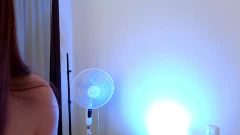 Nadine online show from February 2026 05:18:02 PM