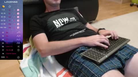 Snapshot of germanpenis90 chatting on September 2025 08:30:01 PM Nick online show from September 2025 08:30:01 PM