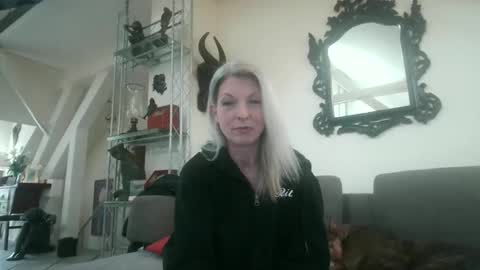 Snapshot of germansweety1 chatting on April 2026 01:08:02 PM germansweety online show from April 2026 01:08:02 PM