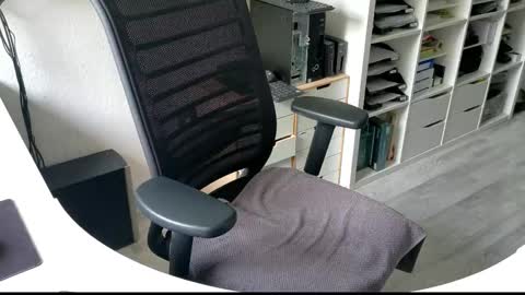 germinator33 online show from September 2025 11:43:01 AM