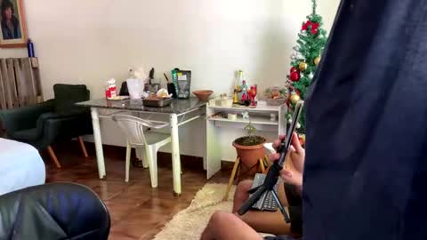 gerson229 online show from November 2025 01:25:02 PM