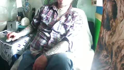 Snapshot of getfucked321jake chatting on January 2025 06:31:01 PM getfucked321jake online show from January 2025 06:31:01 PM