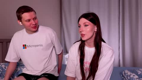 Snapshot of gethigh_ chatting on February 2025 01:00:01 AM Liz and Mark online show from February 2025 01:00:01 AM