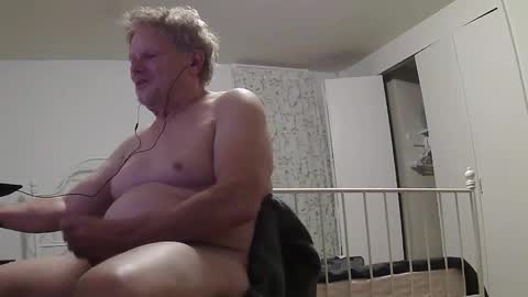 Snapshot of gethyn chatting on January 2025 04:57:02 AM Gethyn online show from January 2025 04:57:02 AM