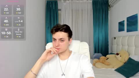 Alex online show from December 2025 10:42:01 AM