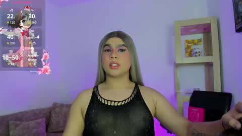 L A U R A online show from September 2025 04:47:01 AM