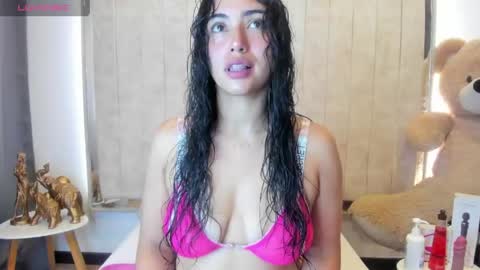 Snapshot of ghanimastrom chatting on April 2026 06:53:02 PM Danna Astrom online show from April 2026 06:53:02 PM
