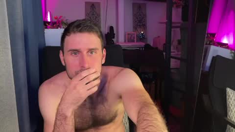 Snapshot of ghostdaddy9 chatting on May 2026 03:12:01 AM big boy ghost face online show from May 2026 03:12:01 AM