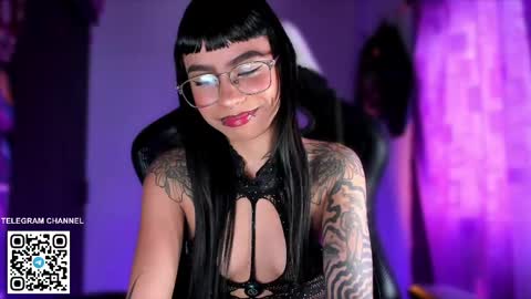 Snapshot of ghostlydolll chatting on April 2026 05:37:01 PM Sara online show from April 2026 05:37:01 PM