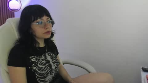 Snapshot of ghostmila chatting on April 2026 03:56:01 AM Milaa online show from April 2026 03:56:01 AM