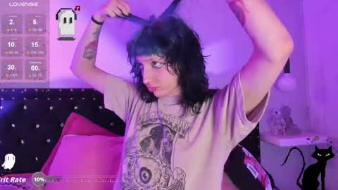 Snapshot of ghosty_doll chatting on October 2025 08:32:01 PM Allison online show from October 2025 08:32:01 PM