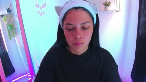 giaaaa   online show from March 2026 06:34:02 PM