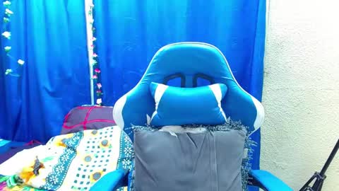 Gia  online show from April 2026 10:26:02 PM