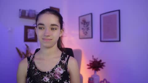 Gia Paige18 online show from November 2025 02:27:02 PM