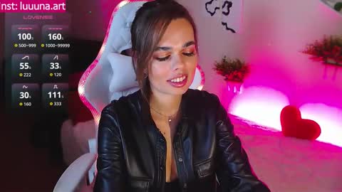 gia_vibey online show from October 2025 06:26:01 PM