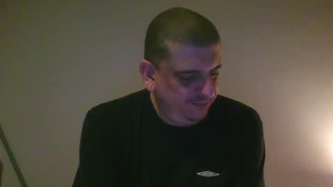 Snapshot of giaco1982 chatting on March 2026 04:27:01 AM samuel online show from March 2026 04:27:01 AM