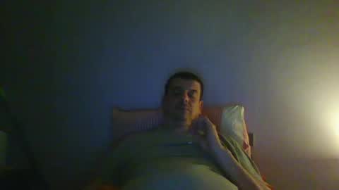 Snapshot of giaco1982 chatting on April 2026 02:50:01 AM samuel online show from April 2026 02:50:01 AM