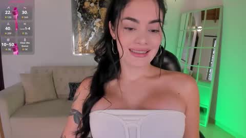 Snapshot of giaferrera_ chatting on October 2025 07:27:02 PM Gia Ferrera online show from October 2025 07:27:02 PM