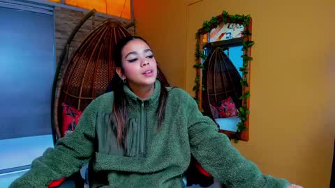 Snapshot of giafu chatting on January 2025 11:59:01 AM Gia online show from January 2025 11:59:01 AM