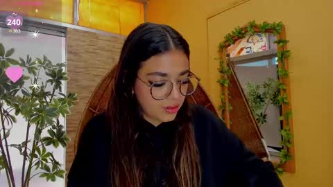 Snapshot of giafu chatting on February 2025 12:04:02 PM Gia online show from February 2025 12:04:02 PM