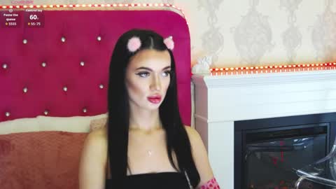 Snapshot of giaglaze chatting on March 2026 12:16:01 PM Gia online show from March 2026 12:16:01 PM