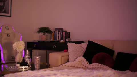 Snapshot of giainked chatting on February 2026 07:45:02 PM giainked online show from February 2026 07:45:02 PM