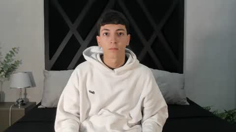 Snapshot of gian_rossii chatting on June 2026 11:14:01 AM GIAN online show from June 2026 11:14:01 AM